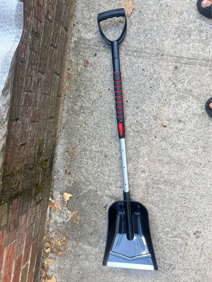 New Snow Shovel, Upgrade Emergency Snow Shovel for Driveway - photo 2