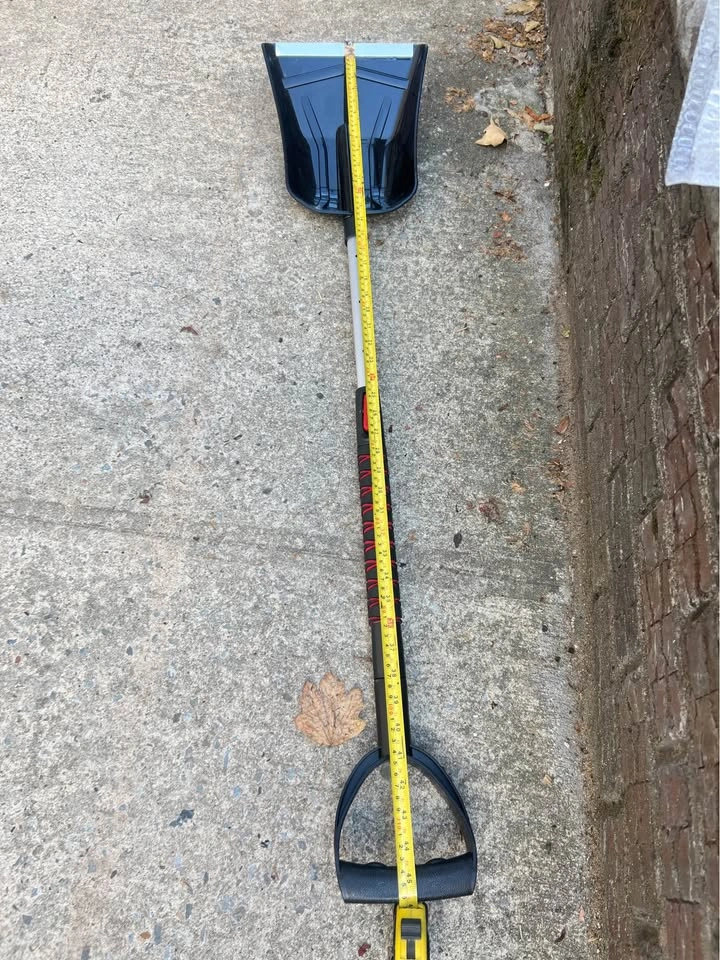 New Snow Shovel, Upgrade Emergency Snow Shovel for Driveway - photo 4