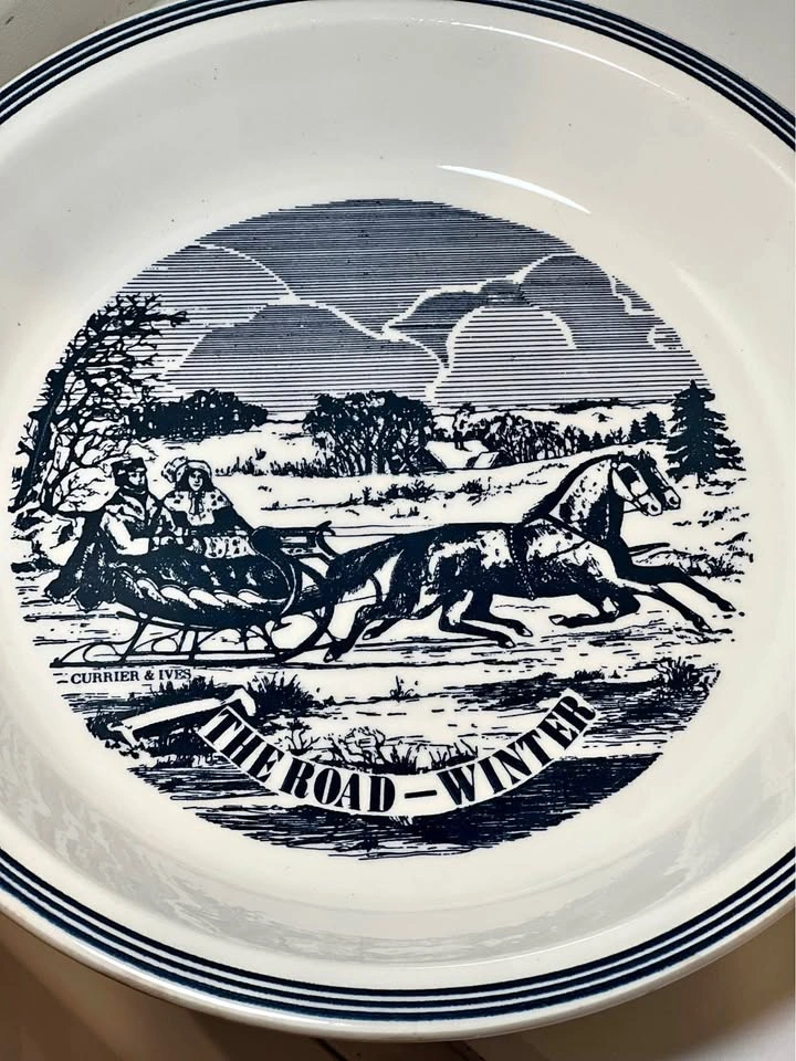 Vintage Currier & Ives Royal China The Road Winter Pie Plates⚽️