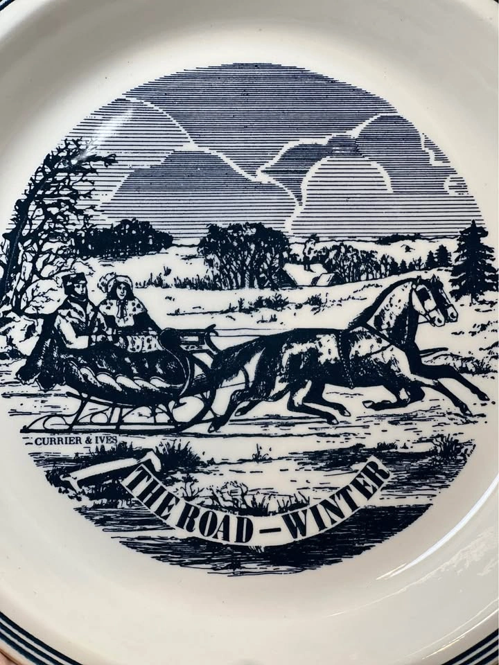 Vintage Currier & Ives Royal China The Road Winter Pie Plates⚽️ - photo 2