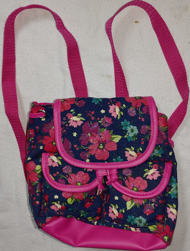 NEW Claire's Pink Floral Drawstring Purse / Backpack Bag