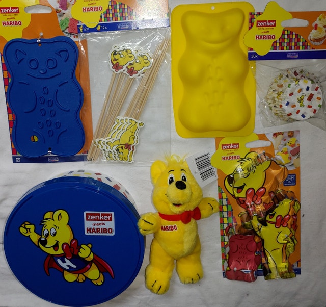 NEW 7 Piece Haribo Bear Baking Collection Set - photo 2