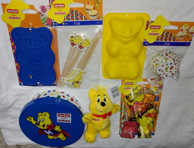 NEW 7 Piece Haribo Bear Baking Collection Set - photo 4