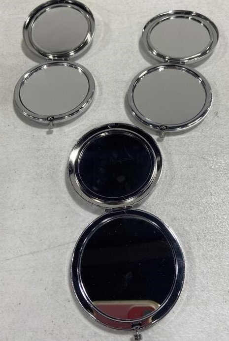 NEW Pack of 3 Champagne Compact Pocket Mirrors: 1 Bride 2 Maid - photo 3