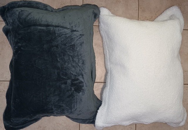 NEW 24x30" Grey Fur & White Sherpa Pillow Cases 20x26" Inserts