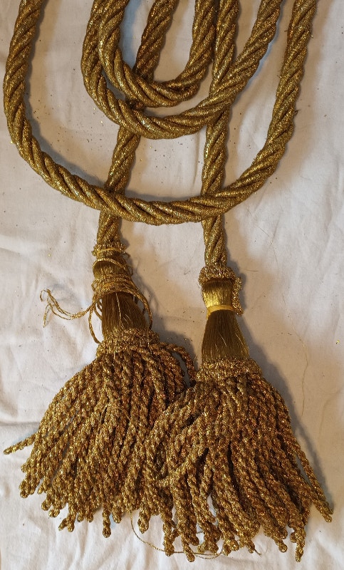20' Gold Tassel Twisted Rope - photo 2