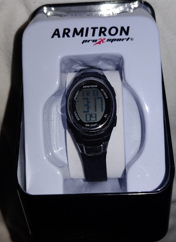NEW Armitron Sport Women's Digital Chronograph Resin Strap Watch - photo 3