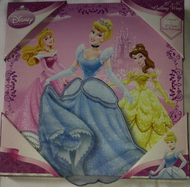 Disney Princesses 3D Picture Frame 10"x10"