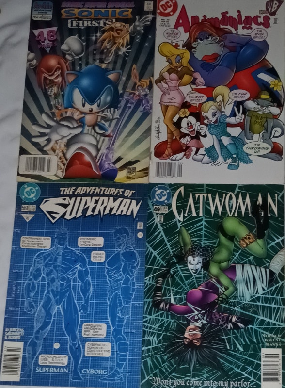 14 Vintage DC Comic Books - SuperMan, CatWoman, Animaniacs, Soni - photo 3