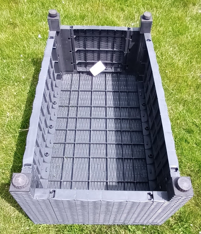 2 NEW Grey Plastic Wicker Rattan Patio Tables - photo 3