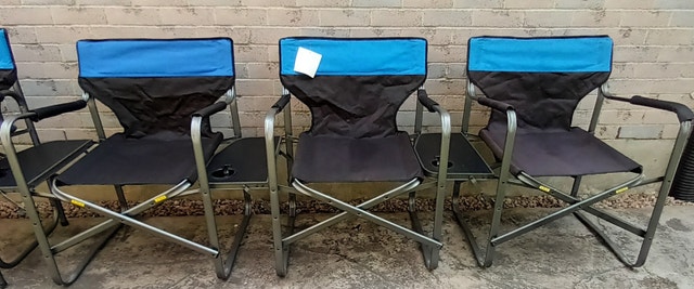 3 NEW RED MOUNTAIN VALLEY Director's Chairs with Tables - photo 4