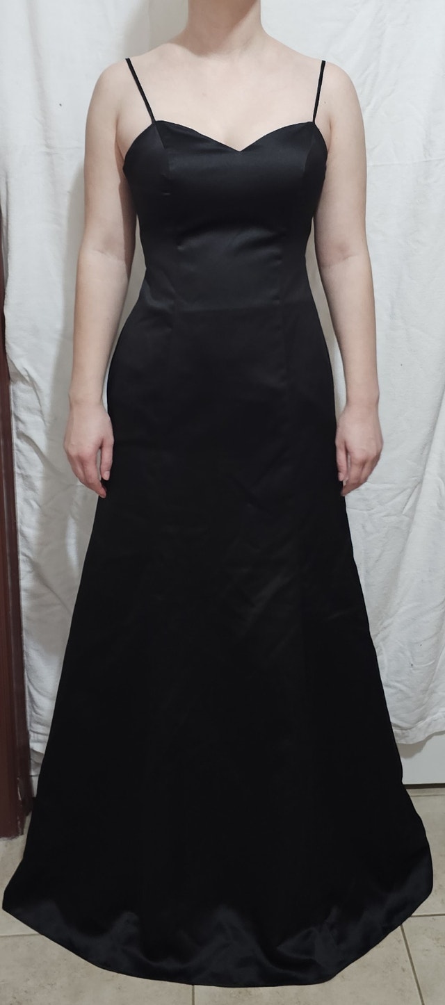 After Six Size 2 Women's Elegant Formal Black Satin Gown