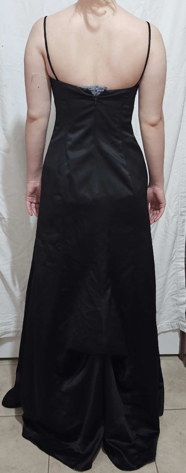 After Six Size 2 Women's Elegant Formal Black Satin Gown - photo 2