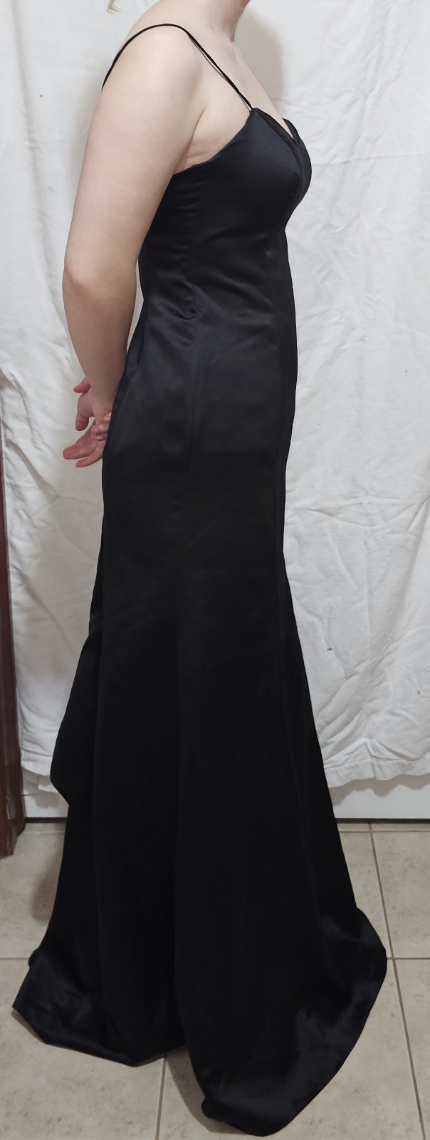 After Six Size 2 Women's Elegant Formal Black Satin Gown - photo 3