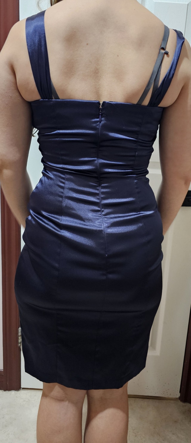 Le Chateau Women's Size Small Navy Blue Satin Dress Gown - photo 3