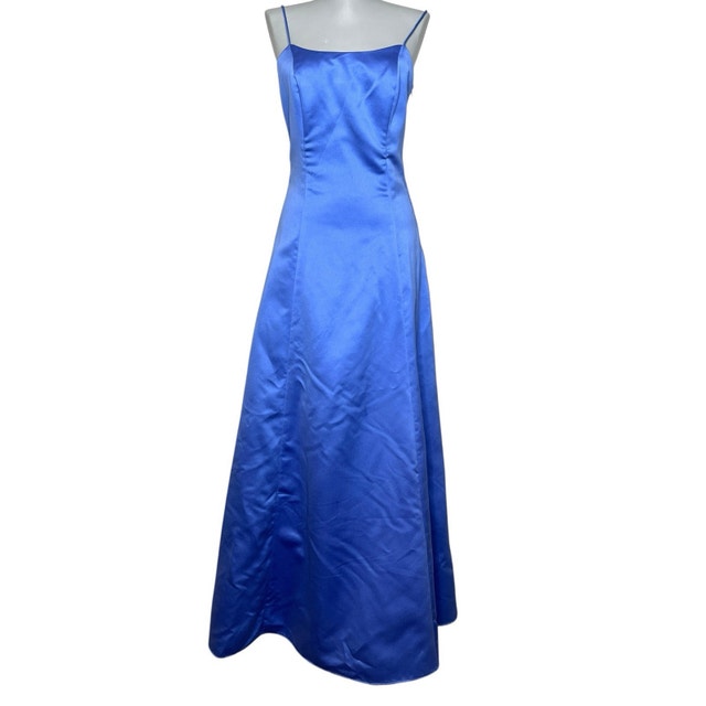 Jump Apparel Women's Size 7/8 Light Blue Satin Tulle Gown