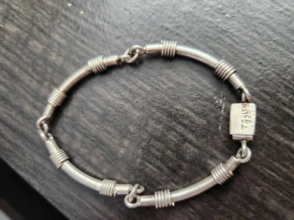 Vintage Trinidad and Tobago Sterling Bracelet - photo 3