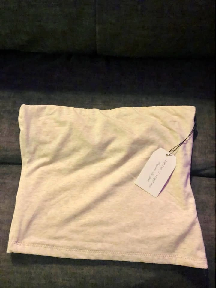 ⚽️ NEW Ladies Cream Tube Top Large