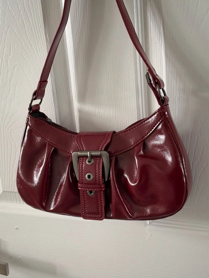 New Buckle Shoulder Bag - photo 2