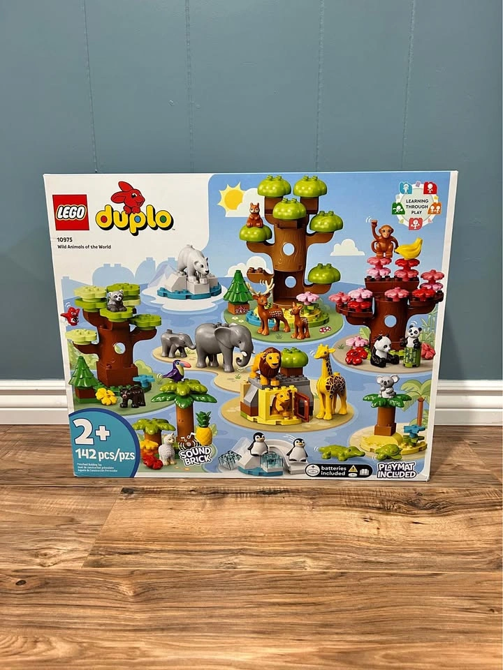 Retired LEGO Duplo 10975 Wild Animals of the World