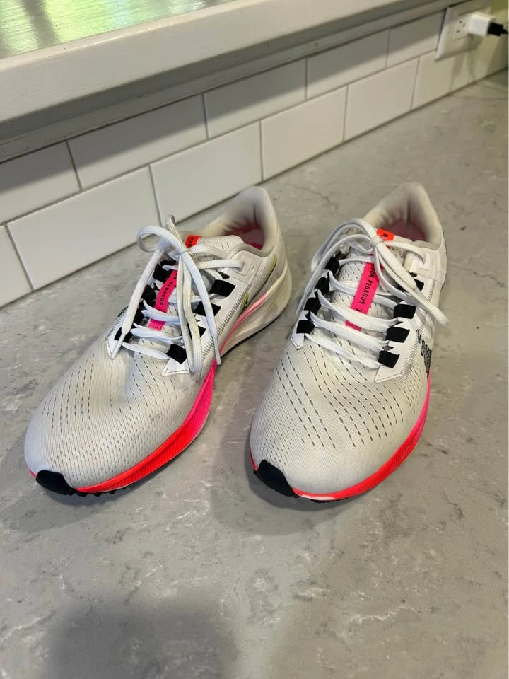 Women’s Nike Air Zoom Pegasus 38- Size 9.5 - photo 2