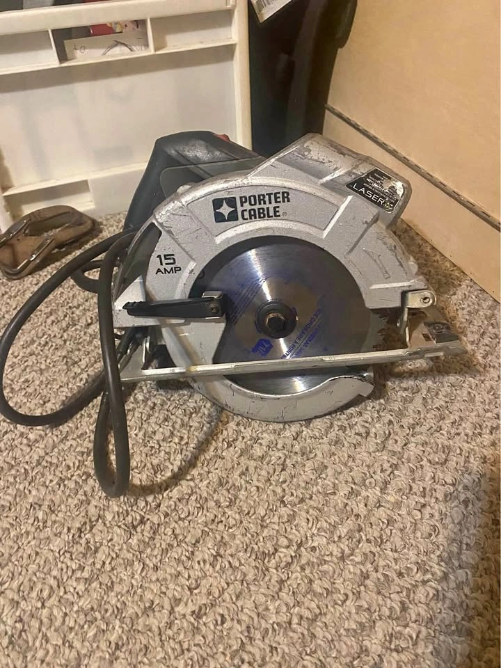 Porter Cable 7-1/4” circular saw