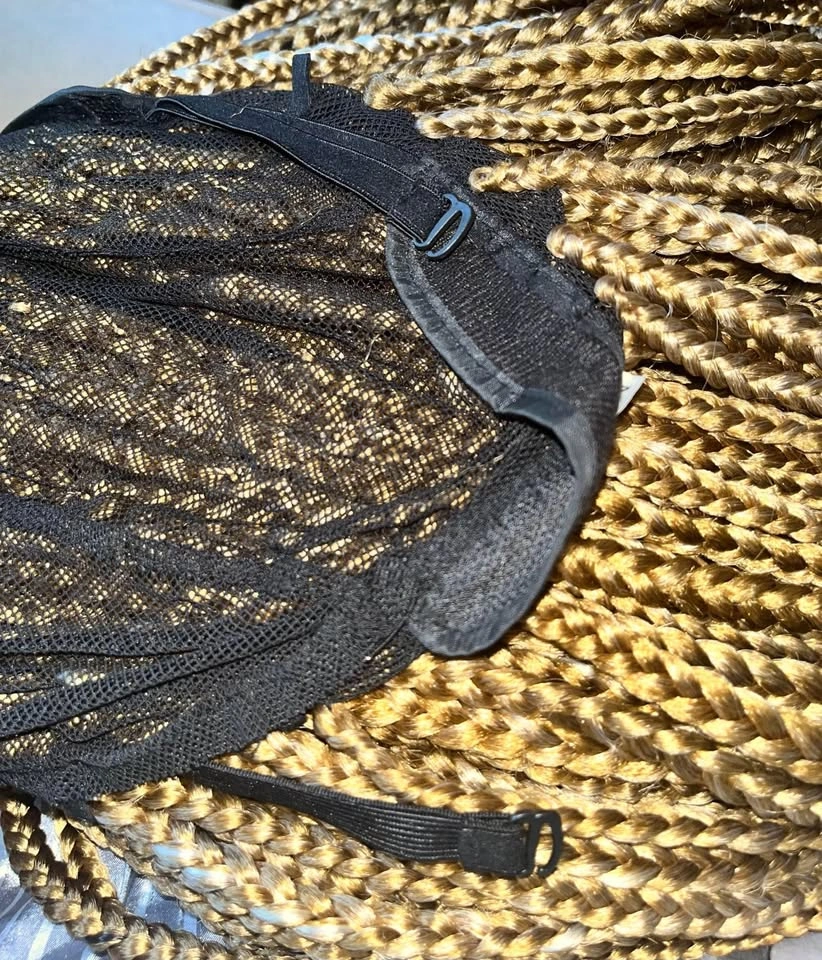 Blonde braided wig - photo 4
