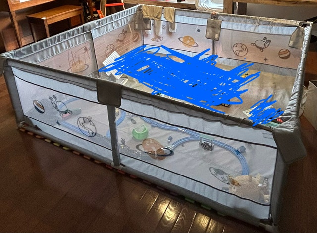 baby fence/playpen - large, square