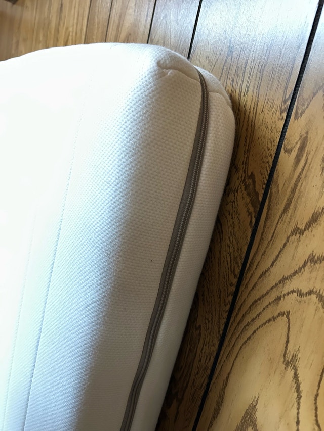 Used IKEA queen size firm foam mattress - Malfors - photo 2