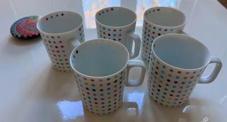 Five Brand New retro polka dot mugs from London UK - photo 2