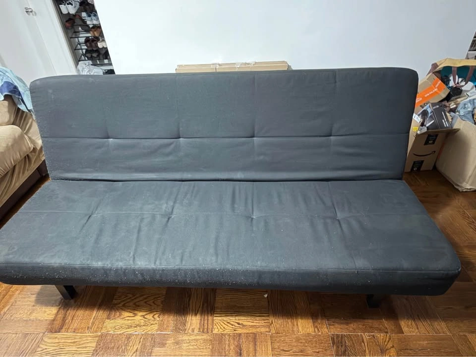 Move out sale!! Sofa bed - photo 2