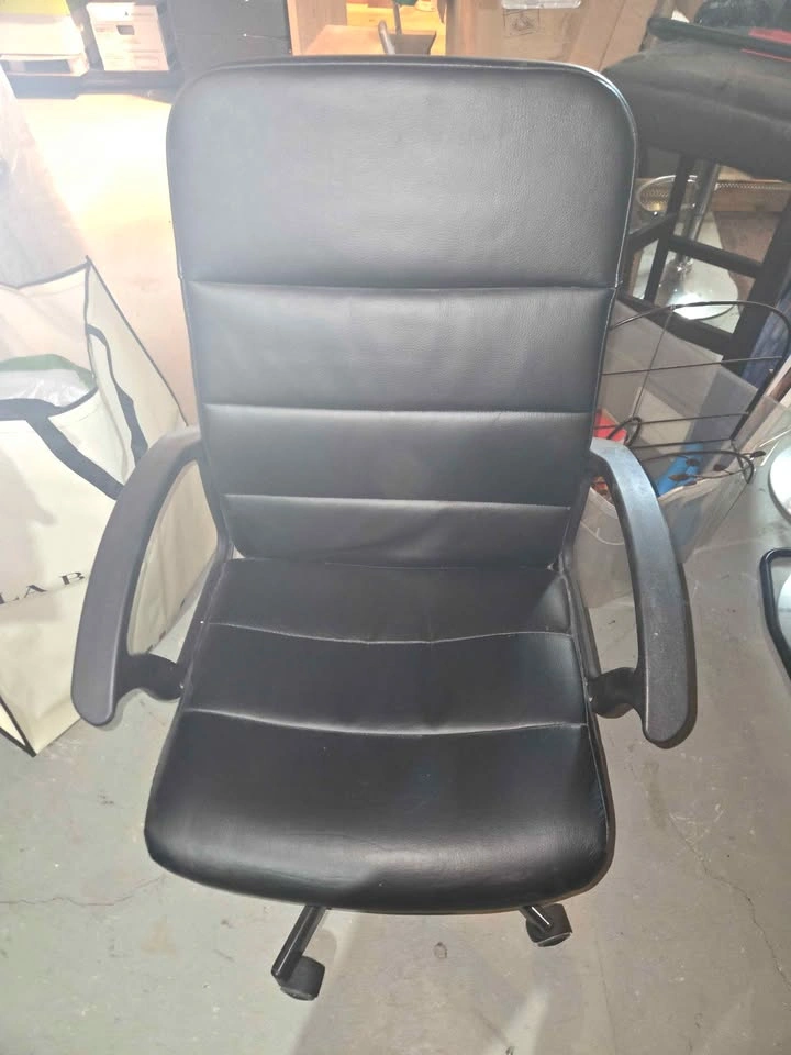 Office chair - Black - photo 2