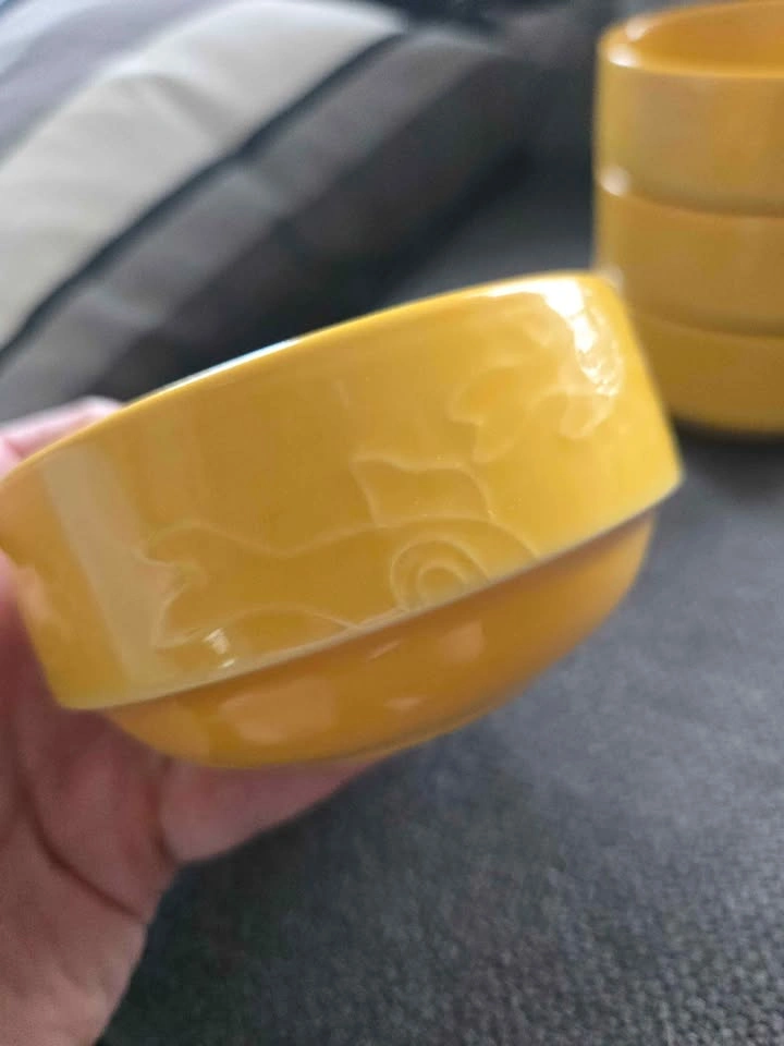 Yellow stackable bowls (set of 4) - photo 2