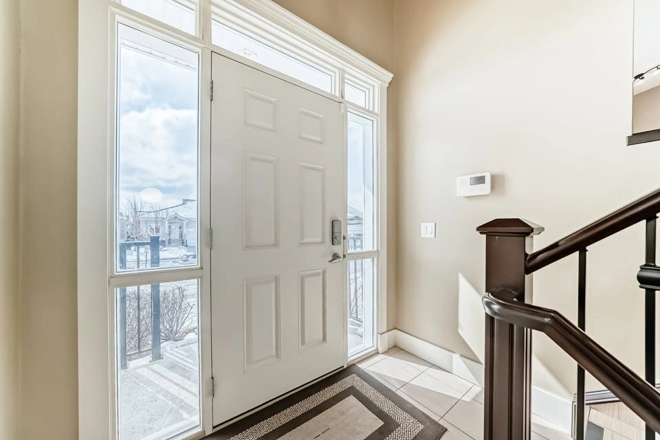 2 Beds 2 Baths Townhouse - photo 2