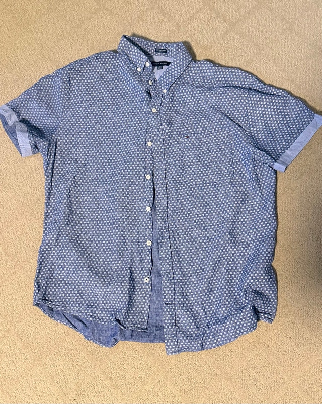 Men shirts sz XL