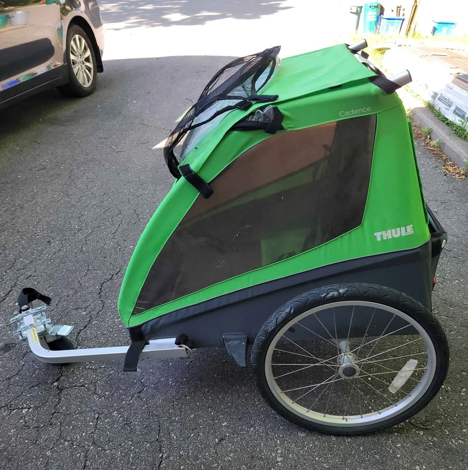 Thule Cadence 2 seater bicycle trailer - photo 3