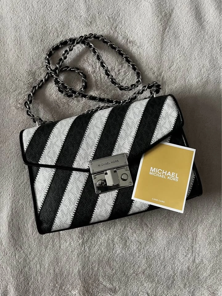 NEW Michael Kors Striped Rose Shoulder Bag - photo 2