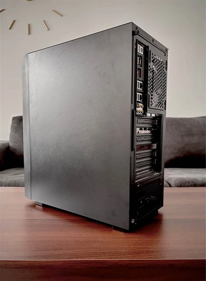 Gaming PC | RX 5700 XT | i7-7700K | 16GB RGB RAM | NVMe SSD - photo 4