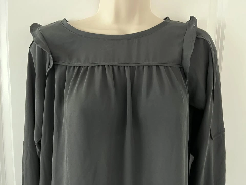LOFT Black Long-Sleeve Ruffle Blouse ~ Size XS Petite⚽️ - photo 2