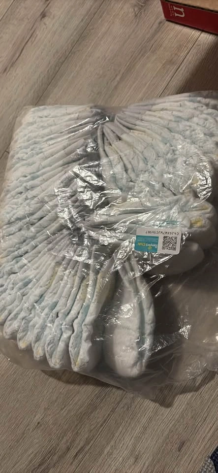 Pampers & Huggies size N 76 pieces - photo 2