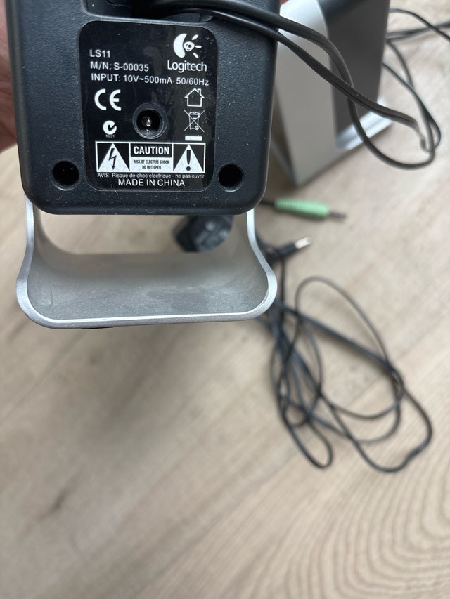 Logitech LS11 Speakers - photo 2