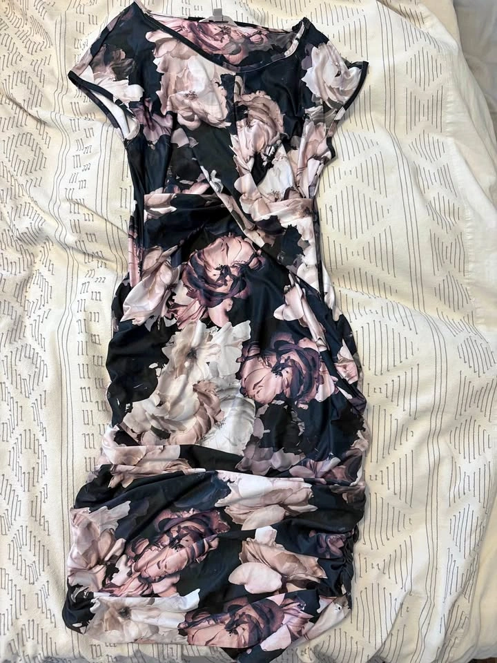 Floral Maternity Dress Small