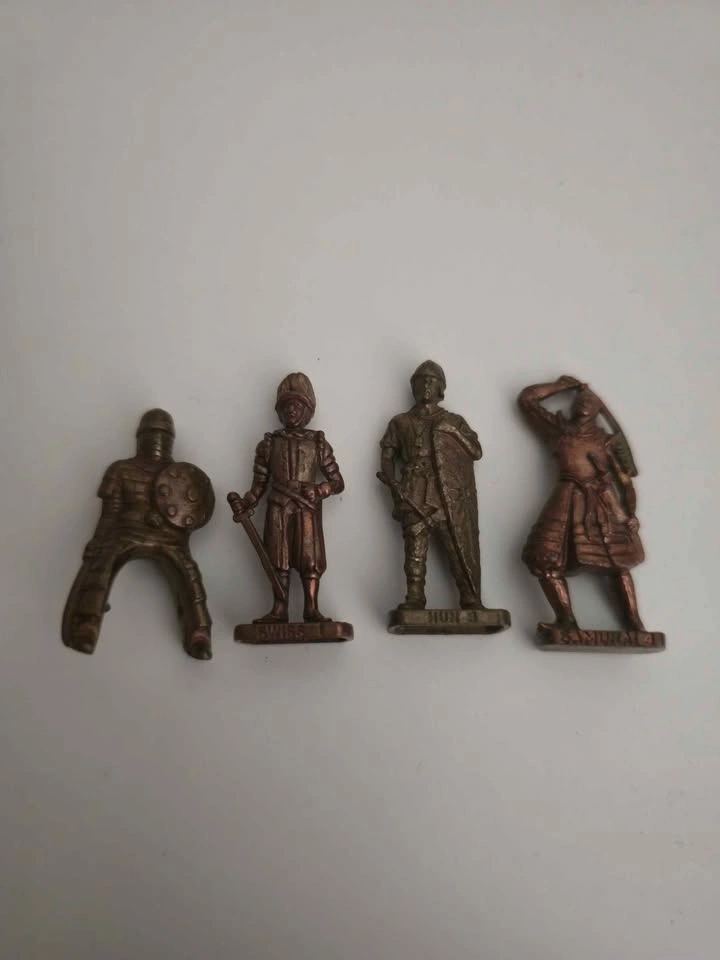 Unique Vintage Kinder Brass Mini Figures - photo 2