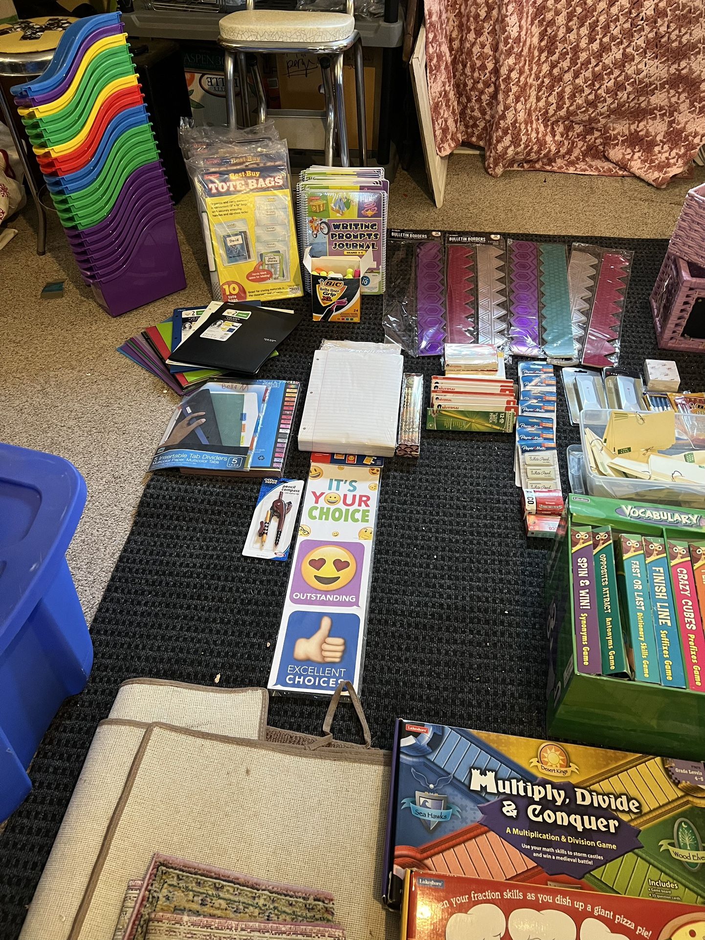 Classroom School supplies - photo 5
