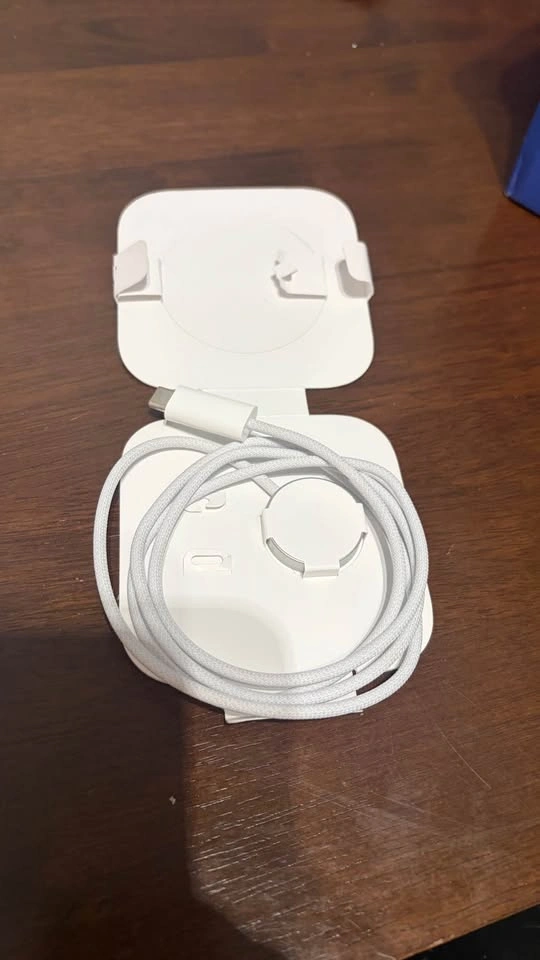 Apple Watch USB-C Magnetic Fast Charger, 1m (Open Box) - photo 2