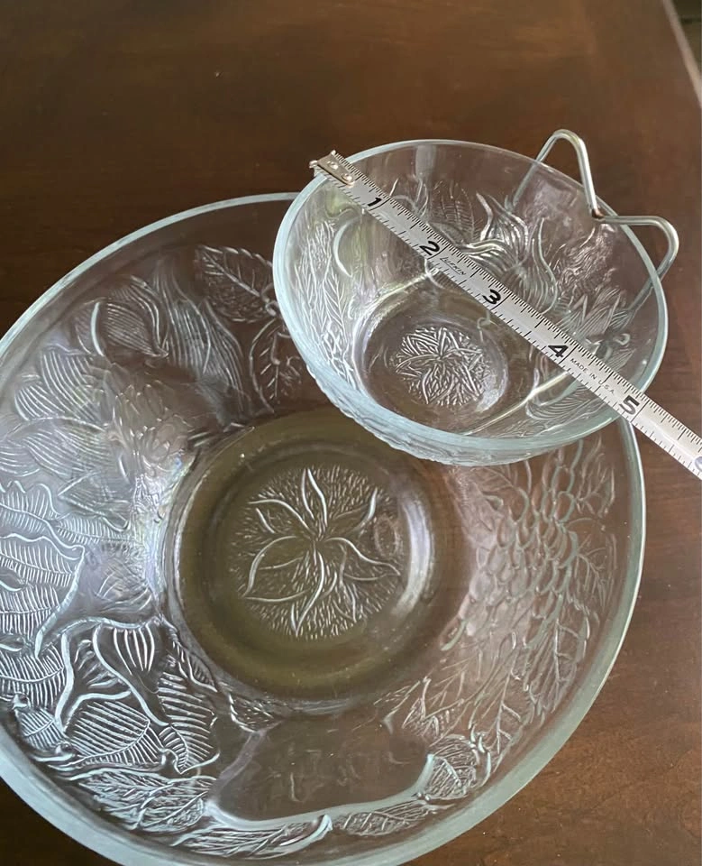 Vintage Pressed Glass Chip, Dip and Metal Clip Set - photo 5