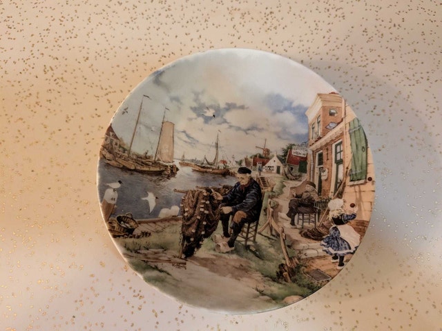 Delft Blue Collector Plate