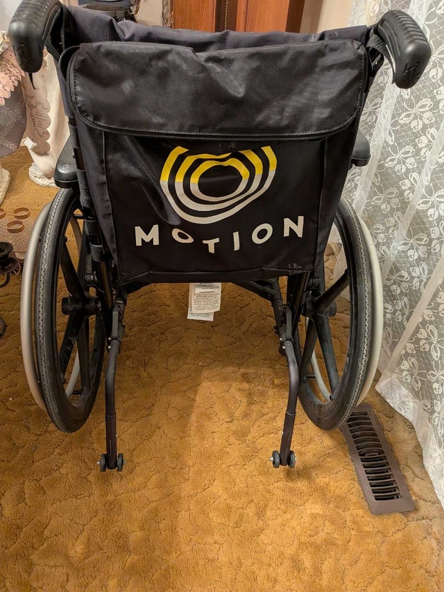 Motion Manual Wheelchair - photo 2