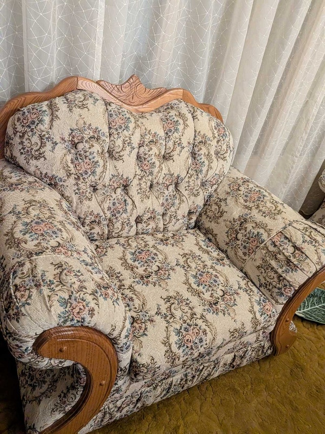 3pc Floral living room sitting set - photo 2