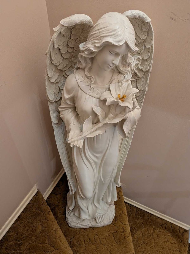 Angel Garden Statue
